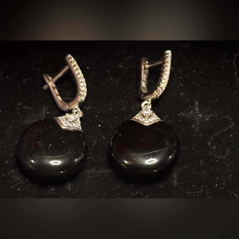 Sterling silver (925) onyx earrings, cubic zirconia accents.